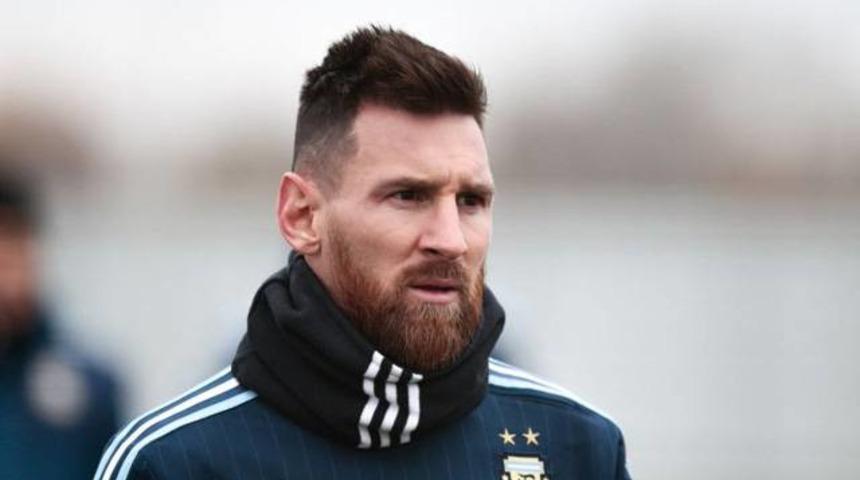 Messi fena patladı!