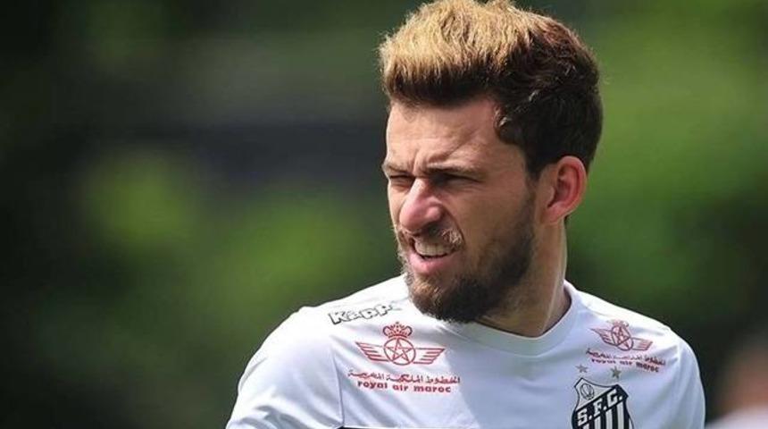 Beşiktaş Lucas Lima i&ccedil;in pazarlıklara başladı
