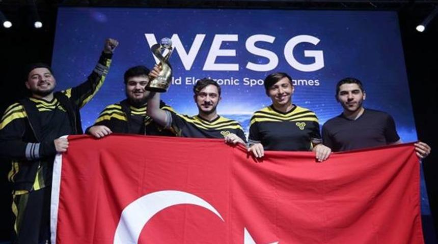 Space Soldiers, ROG Masters'tan &ccedil;ekildi