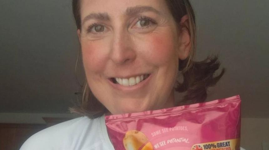 Yediği cips ölümden kurtardı! Doktora gidince gerçeği öğrendi