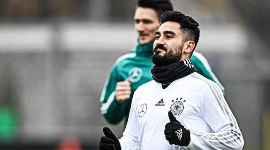 İlkay G&uuml;ndoğan: Gen&ccedil; futbolcular i&ccedil;in maaş tavanı gelsin