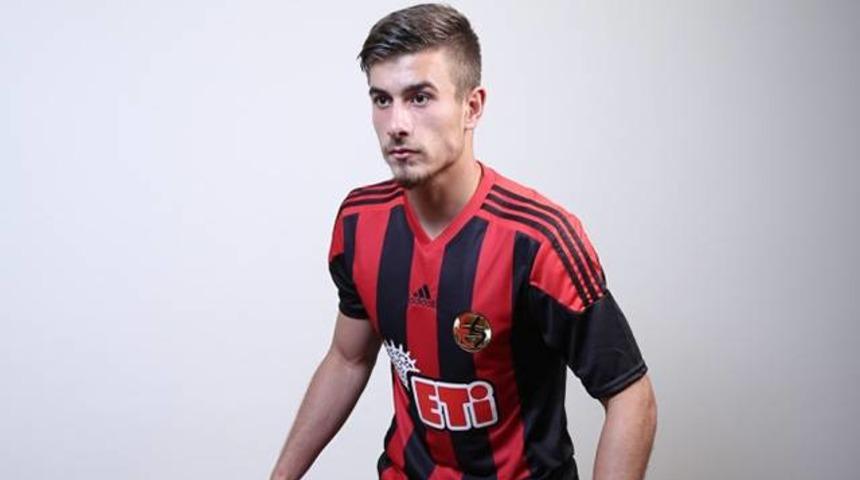 Galatasaray, Fenerbah&ccedil;e ve Beşiktaş Dorukhan Tok&ouml;z i&ccedil;in devrede