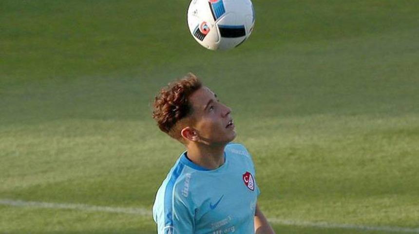Galatasaray'dan Emre Mor bombası