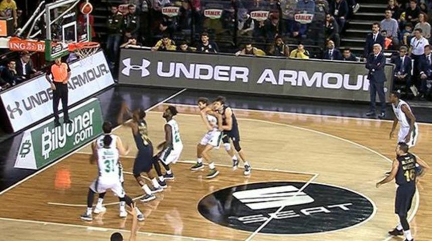 Fenerbah&ccedil;e Doğuş-Dar&uuml;şşafaka ma&ccedil;ında gerginlik yaşandı