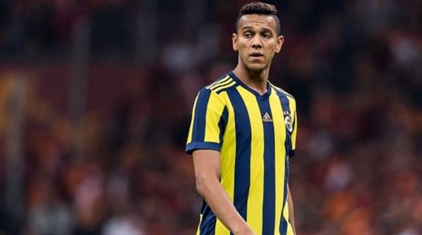 Josef de Souza ile Premier Lig kul&uuml;pleri yakından ilgileniyor