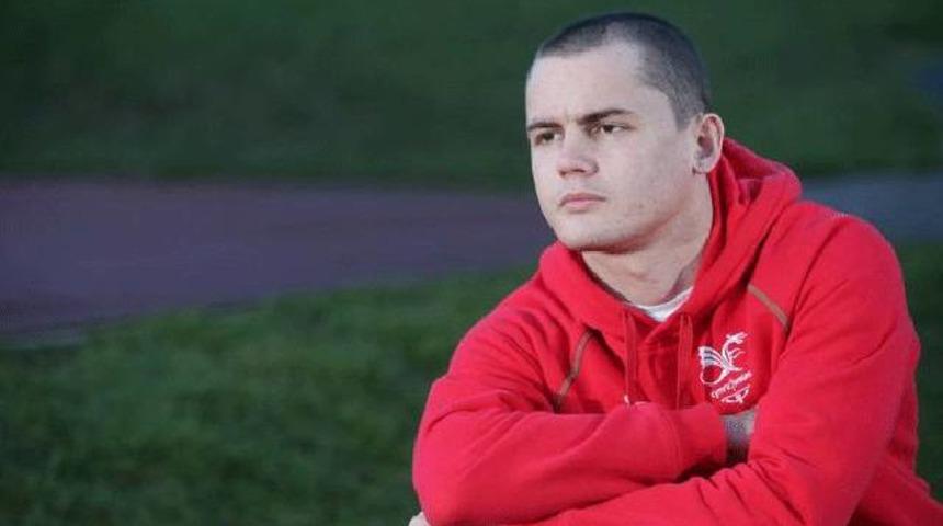 &Uuml;nl&uuml; sporcu hayatını kaybetti!