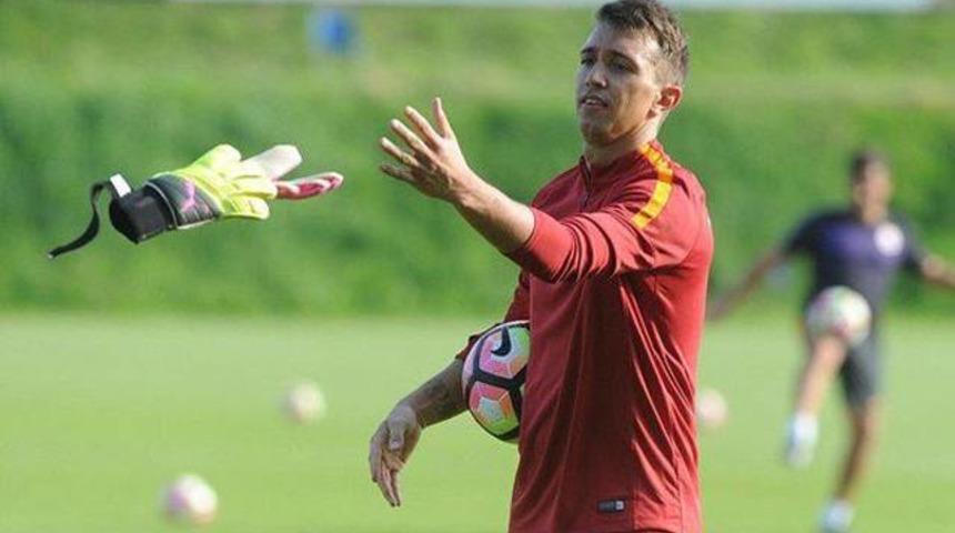 Muslera'dan şampiyonluk a&ccedil;ıklaması!