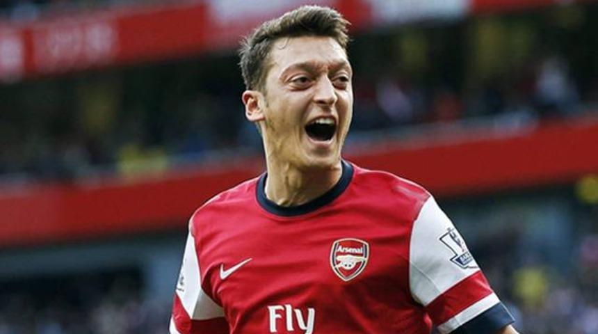 Mesut &Ouml;zil, La Liga'ya geri d&ouml;n&uuml;yor