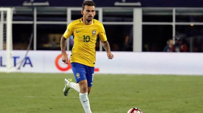 Lucas Lima, Fenerbah&ccedil;e'den s&uuml;re istedi!