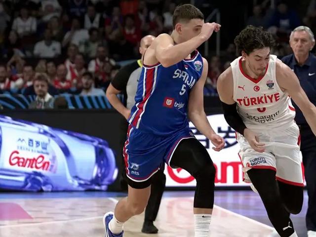 EuroBasket 2025'te Türkiye Sırbistan'ı yenerek gruptan lider çıkmayı garantiledi! 