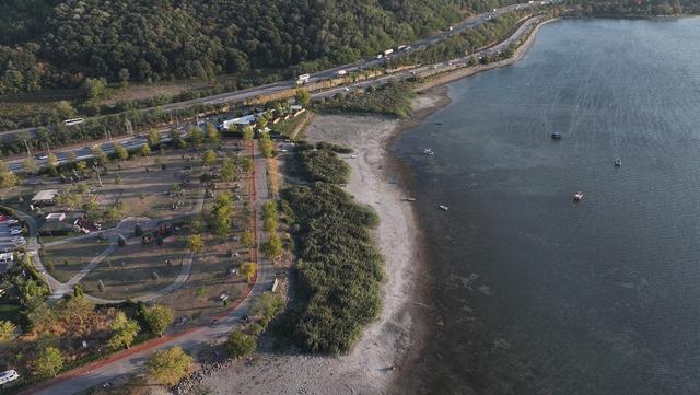 Sapanca Gölü nde azalan su miktarı nedeniyle tedbir alınacak 27