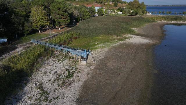 Sapanca Gölü nde azalan su miktarı nedeniyle tedbir alınacak 20