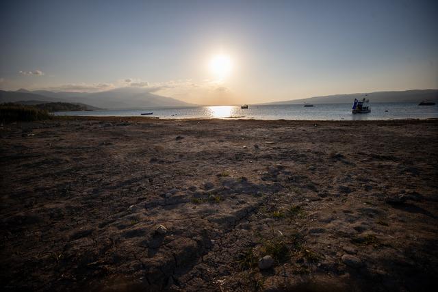 Sapanca Gölü nde azalan su miktarı nedeniyle tedbir alınacak 18