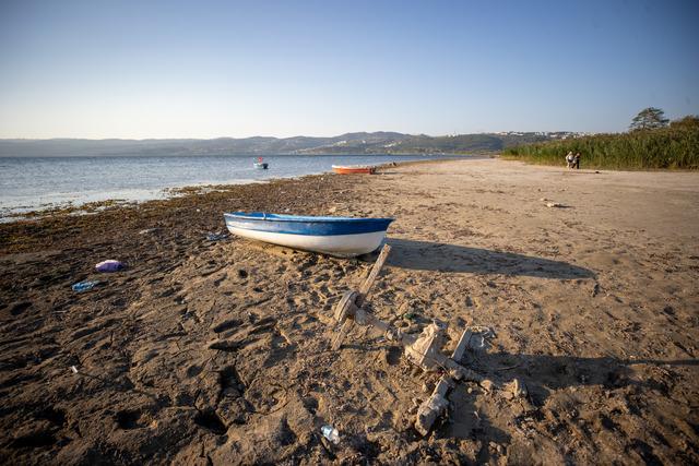 Sapanca Gölü nde azalan su miktarı nedeniyle tedbir alınacak 12