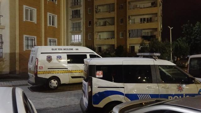 Adana da kayınbabası tarafından vurulan damat olay yerinde öldü 1