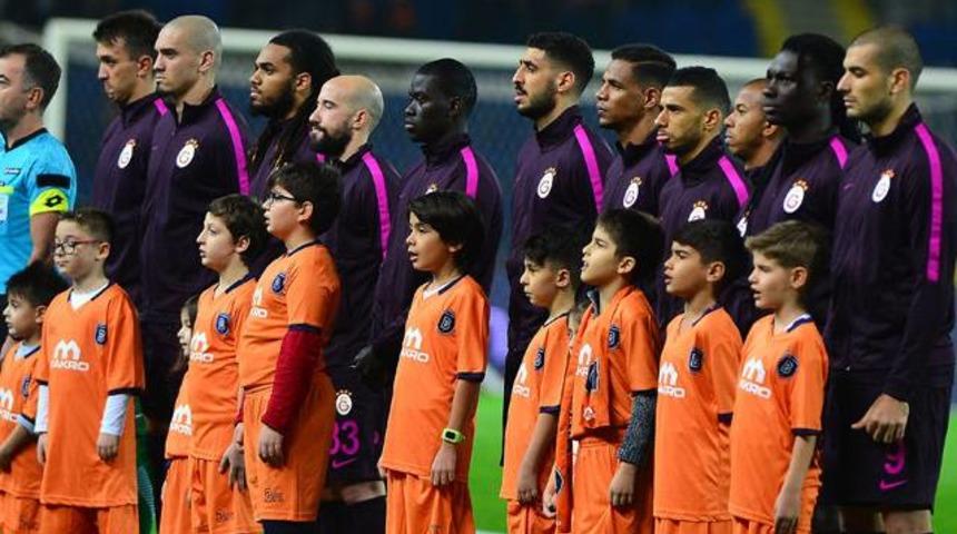 Galatasaray'da isyan &ccedil;ıktı