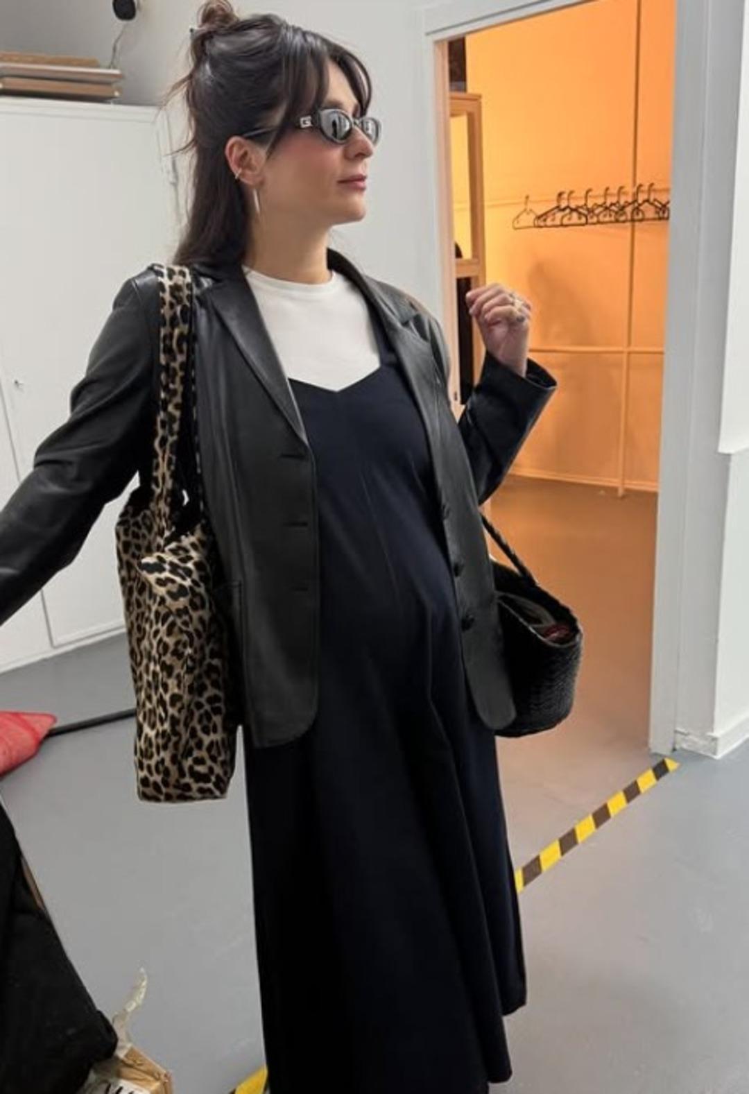 Meriç Aral ile Serkan Keskin çifti bebeklerine kavuştu! Oğullarına bakın hangi ismi verdiler 1