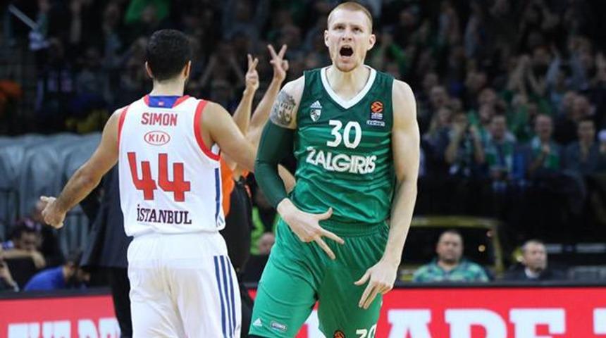 Zalgiris Kaunas 91 - 83 Anadolu Efes