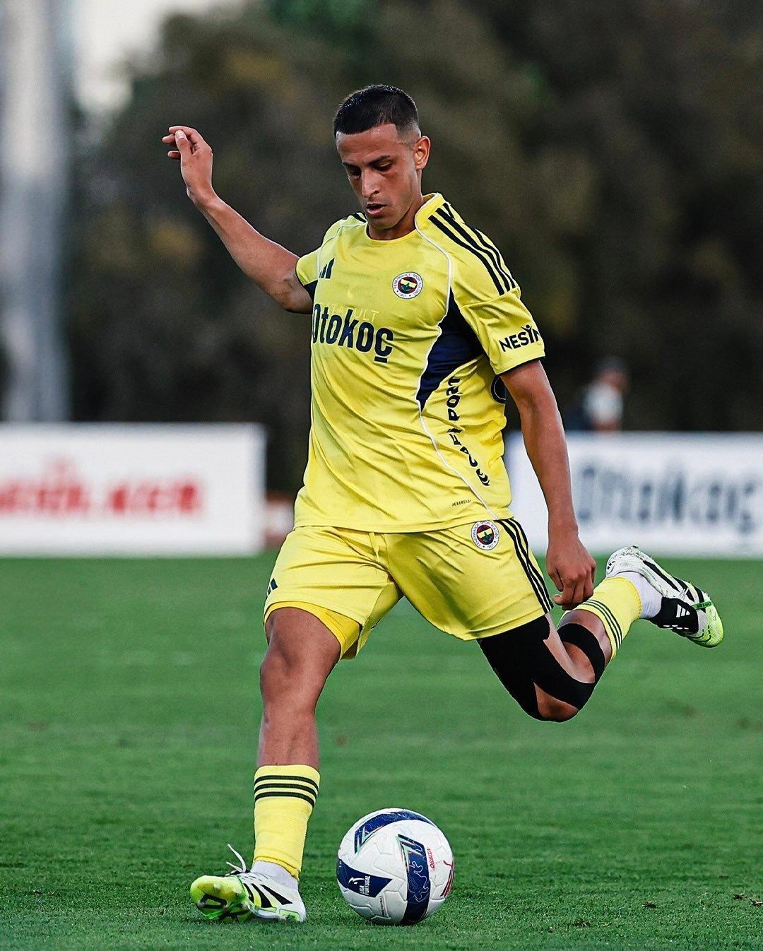 Fenerbahçe ye Ognjen Mimovic ve Bartuğ Elmaz için resmi teklif geldi! Polonya ekibi Pogoń genç oyuncuları istiyor... 2