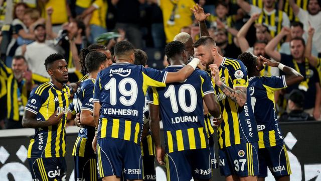 Fenerbahçe'ye Ognjen Mimovic ve Bartuğ Elmaz için resmi teklif geldi! Polonya ekibi Pogoń genç oyuncuları istiyor...