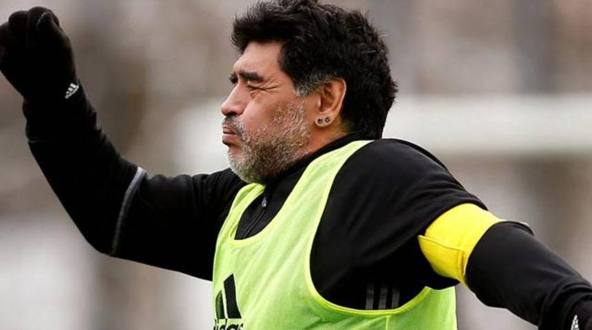 Maradona, kızının hapse atılması i&ccedil;in dava a&ccedil;ıyor