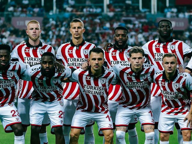 Samsunspor’un Konferans Ligi kadrosu belli oldu! Kırmızı beyazlılar yeni transfer Tanguy Coulibaly’i de listeye ekledi...