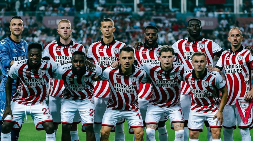 Samsunspor’un Konferans Ligi kadrosu belli oldu! Kırmızı beyazlılar yeni transfer Tanguy Coulibaly’i de listeye ekledi...