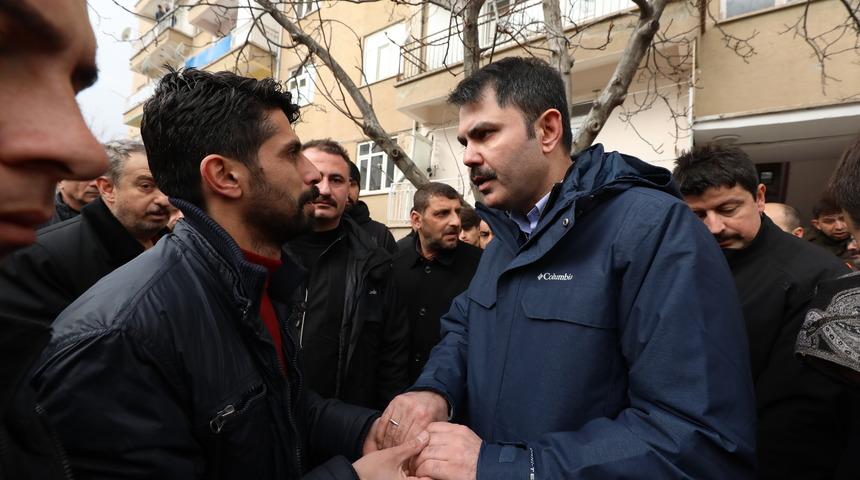 Bakan Kurum'dan Elazığ'a 'Hemşehrilik' teşekkürü! "Bu güzel şehre layık olmak için çalışmaya devam edeceğiz"