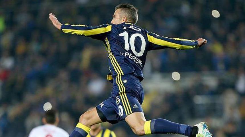 Fenerbah&ccedil;e'ye Robin van Persie'den m&uuml;jde