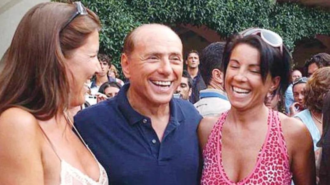 Genç kadınlarla alem yapıyordu! Eski başbakanın Bunga Bunga villası satışa çıktı 2