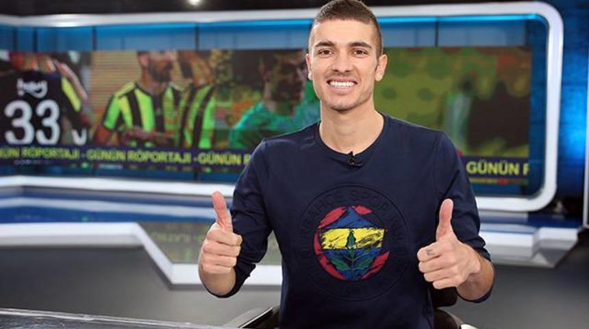 Neustadter'den taraftara: 'Bizim i&ccedil;in bağırın'