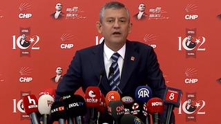 Özgür Özel'in kurultay davası çıkışı: 'İsterse CHP'ye kayyum atasınlar' diyerek rest çekti! 