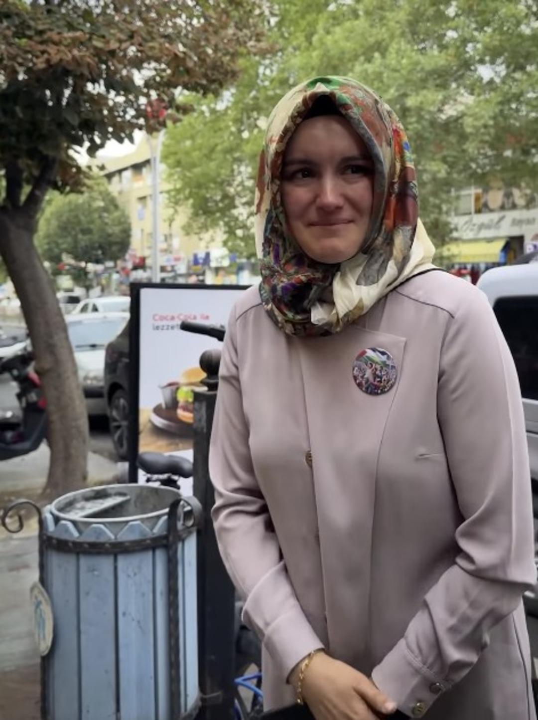 Vali yi durdurup yardım isteyen öğretmen, isteğiyle hem Vali yi ağlattı hem kendi ağladı 1