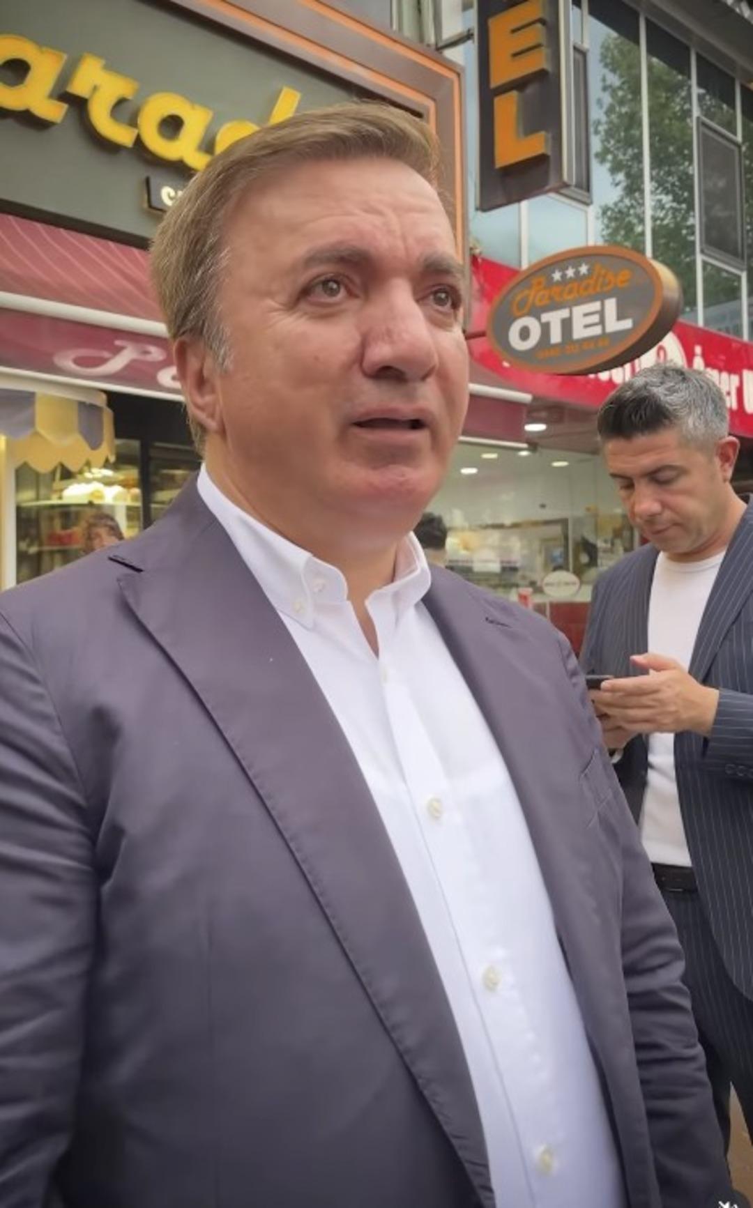 Vali yi durdurup yardım isteyen öğretmen, isteğiyle hem Vali yi ağlattı hem kendi ağladı 5