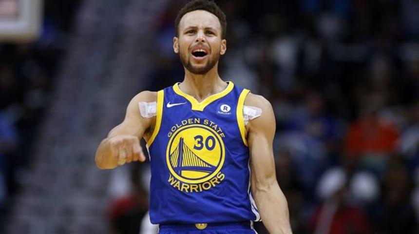 Stephen Curry 2 hafta yok