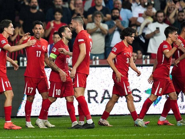 Dev maça saatler kala muhtemel ilk 11'ler belli oldu...