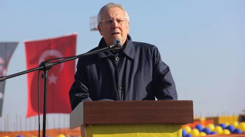 Aziz Yıldırım'dan s&uuml;rpriz karar