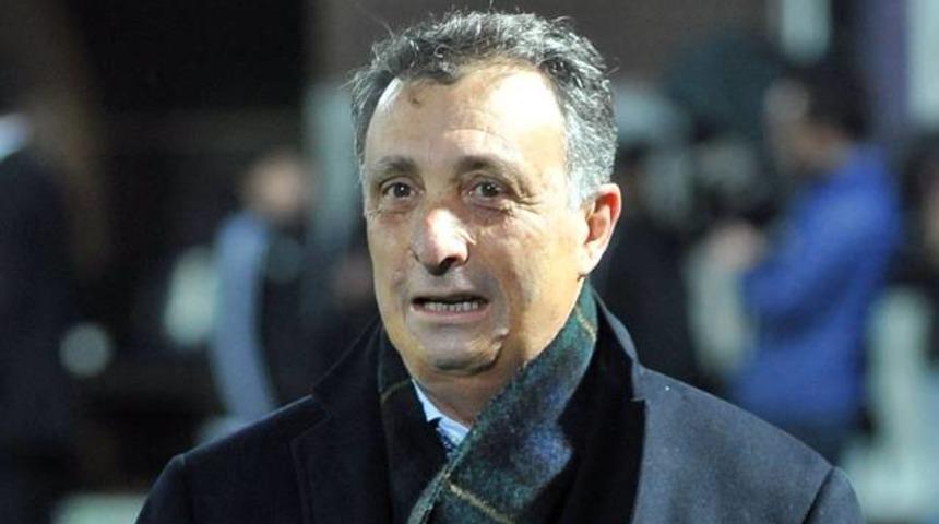 Ahmet Nur &Ccedil;ebi'den Fenerbah&ccedil;e'ye cevap 