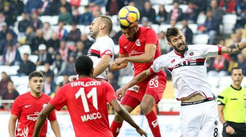 Antalyaspor 1 - 1 Gen&ccedil;lerbirliği