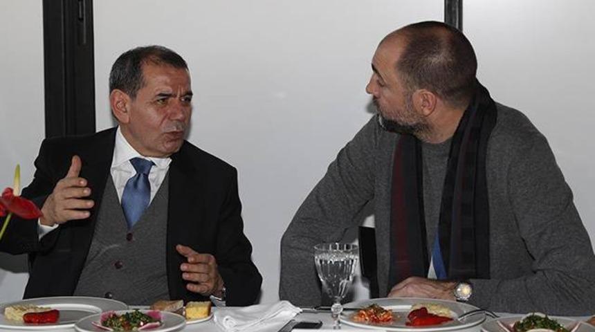 Galatasaray'da moral yemeği d&uuml;zenlendi