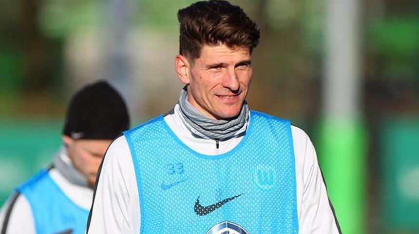 Beşiktaş'ta Mario Gomez yeniden g&uuml;ndeme geldi