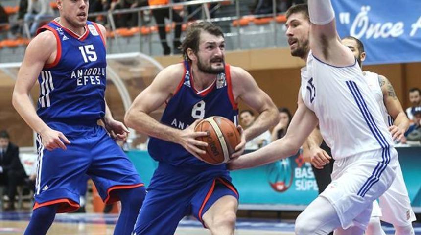 İstanbul B&uuml;y&uuml;kşehir Belediyespor 84 - 58 Anadolu Efes