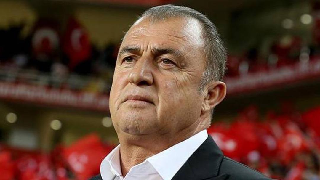 Florya Metin Oktay Tesisleri'nde Fatih Terim tezah&uuml;ratı