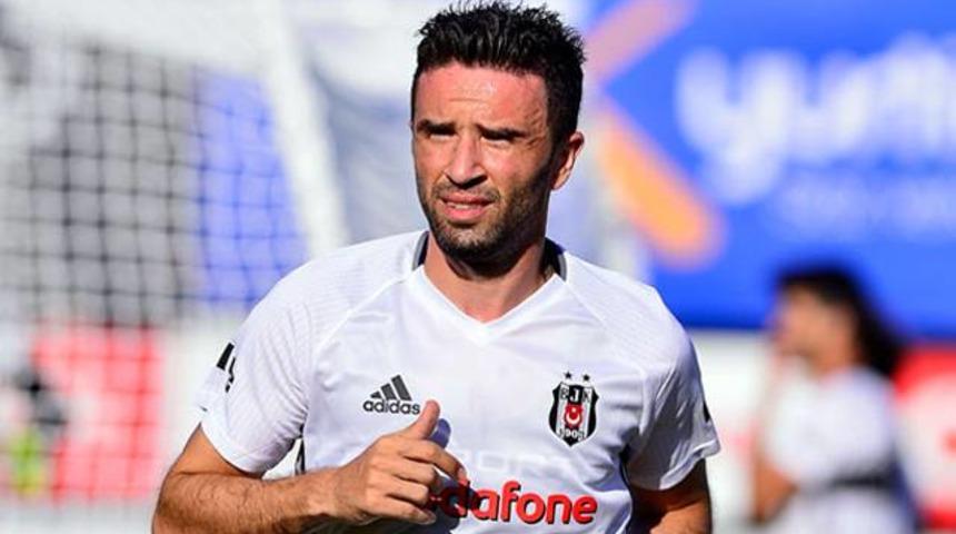 G&ouml;khan G&ouml;n&uuml;l'den alkışlanacak hareket