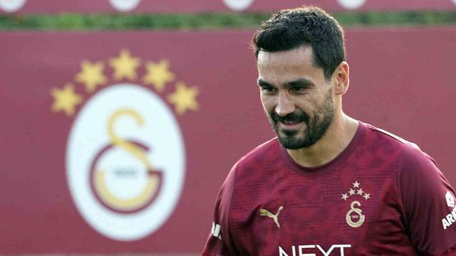 İlkay Gündoğan, Galatasaray ile ilk antrenmanına çıktı
