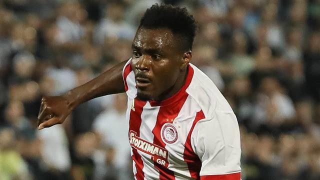 Emenike Türkiye'ye geri dönüyor