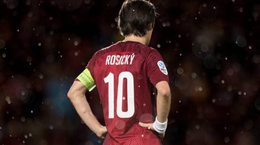 Rosicky futbolu bıraktığını a&ccedil;ıkladı