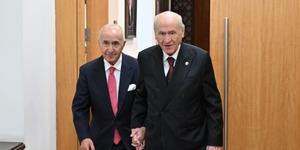 Hikmet Çetin, Devlet Bahçeli'den istemiş: "Bu işe el koyun"