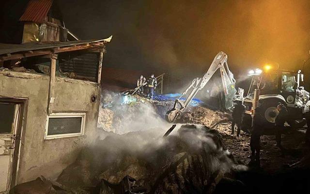 Köyde korkutan yangın kontrol altında 5