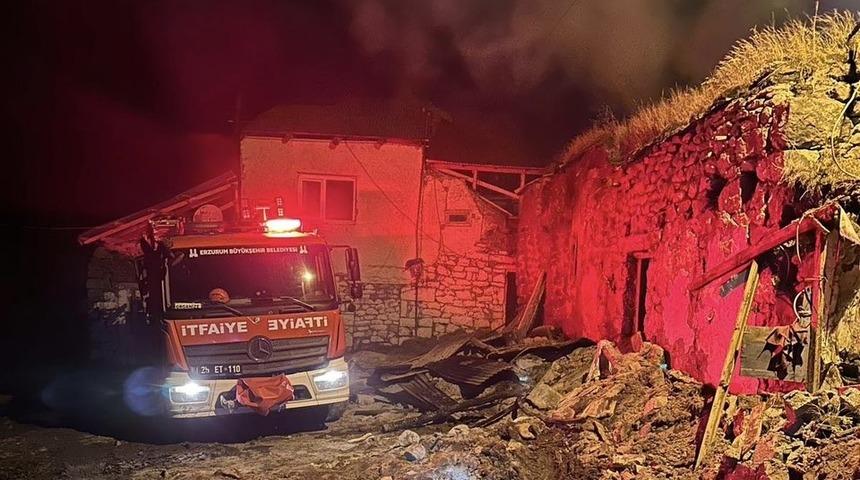 Köyde korkutan yangın kontrol altında